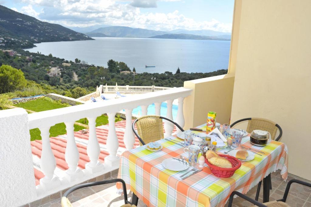 Hotel apartamentowy Bbb - Blick 3*